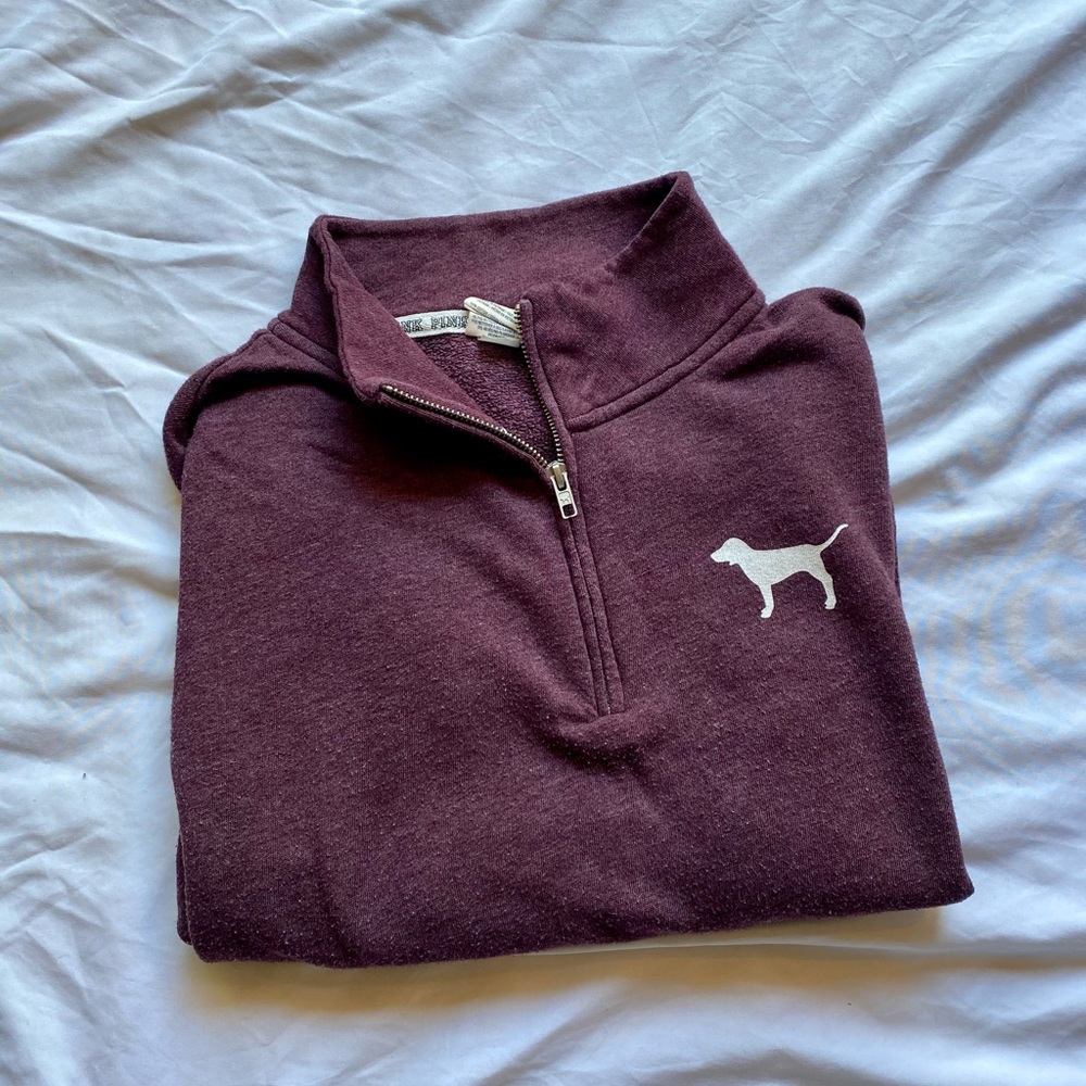 VS sweatshirt bundle